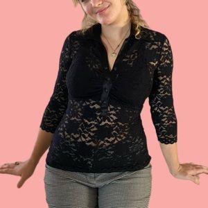 Cache 3/4 sleeve collard top!